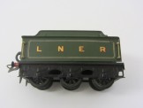 Hornby Gauge 0 Matt  LNER Green No2 Special Tender