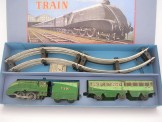 Rare Hornby Gauge 0 Clockwork 2 Tone Green Streamlined Set contained in Replica Set Box