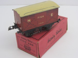 Hornby Gauge 0 No 0 NE Fish Van Boxed