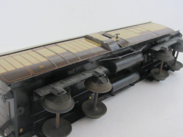 Stop the Drop Auction - Marklin Gauge One L&NWR Full Brake Bogie Coach