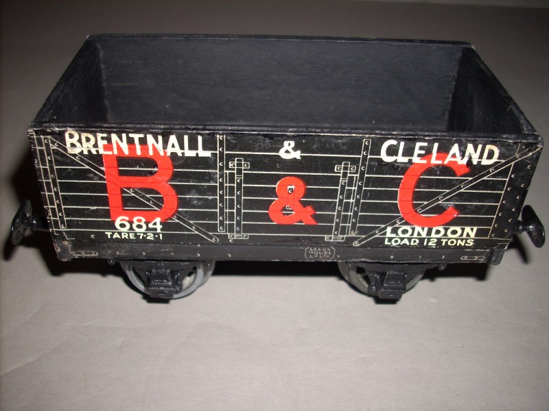 Stop the Drop Auction LEEDS MODEL COMPANY "BRENTNALL & CLELAND" OPEN