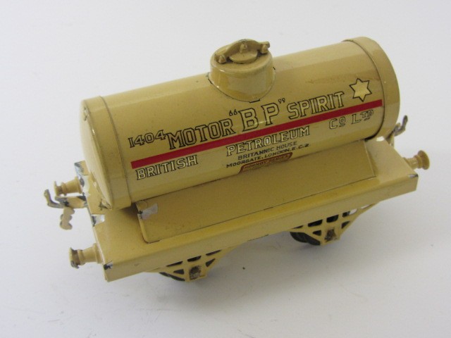 Hornby Great Western 4560 Clockwork Train along with Hornby Motor Shell Spirit Wagon, NE Double Cab