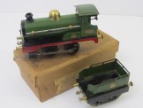 Very Early Hornby Gauge 0 Clockwork GNR 2710 Locomotive and Tender Boxed