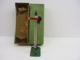 Hornby Gauge 0 2E Home Single Arm Signal Boxed