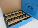 ACE Trains C/1 LNER  Coach Set Boxed