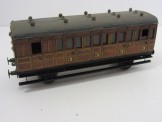Mills or Similar Gauge 0 LNER 4-wheeled Suburban Coach