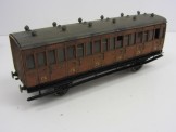 Mills or Similar Gauge 0 LNER 4-wheeled Suburban Coach