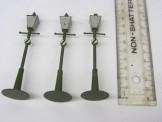 3 Britains Street Lamps