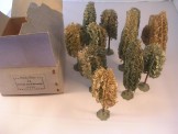 Hornby Gauge 0 12 Trees and Stands, Boxed