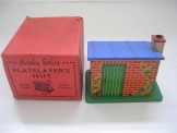 Hornby Gauge 0 Platelayers Hut with Striped Door, Boxed