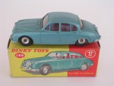 Dinky Toys 146 2.5 ltr V8 Daimler Metallic Green, Boxed
