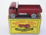 Matchbox 1-75 Series No 20 ERF Stake Truck Marron and Silver