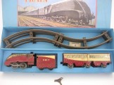 Rare Hornby Gauge 0 Clockwork Red and Cream Streamlined Set contained in Replica Set Box
