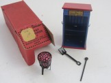 Hornby Gauge 0 No7 Watchmans Hut Set Boxed