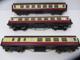 Rake of 3 Late Exley Gauge 0 BR Blood and Custard Bogie Coaches