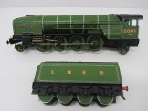 Keith Murray Gauge 0 12v DC LNER "Cock O' The North" Locomotive and Tender