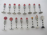 Dinky Toys Road Signs