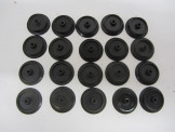20 Postwar Hornby Gauge 0 Plastic Rolling Stock Wheels