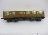 Hornby Gauge 0 No2 LNER Fist/Third Corridor Coach