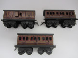 Rake of 3 Early Bing Gauge 0 MR Bogie Coaches