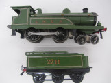 Early Hornby Gauge 0 C/W LNER Green 2711 Locomotive and Tender