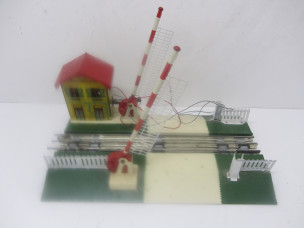 JEP Gauge 0 Electric Level Crossing