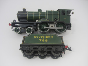 Hornby Gauge 0 C/W SR L1 Locomotive and Tender A759