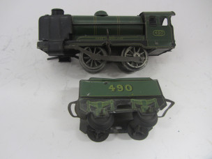 Made in England Gauge 0 C/W 0-4-0 Locomotive and Tender 490