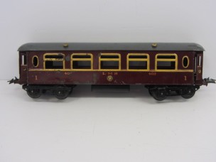Hornby Gauge 0 LMS No2 Saloon Coach