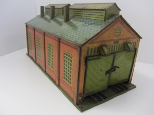 Hornby Gauge 0 E2E Engine Shed