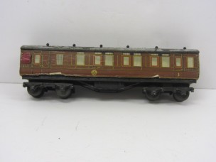 Leeds Gauge 0 Wood and Paper Litho LMS Bogie Coach
