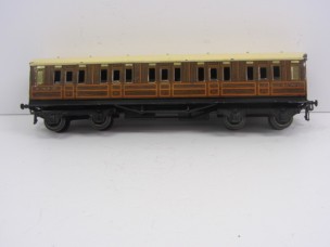 Early Hornby Gauge 0 C/W No2 LMS Maroon 4-4-4 Tank Locomotive 2052