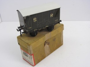 Bassett-Lowke Gauge 0 SR Luggage Van Boxed