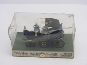 Brumm Historical Horse Drawn Carriage