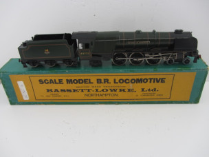 Bassett-Lowke Gauge 0 12v DC Electric BR Green 4-6-2 "Duchess of Montrose" Locomotive and Tender Boxed