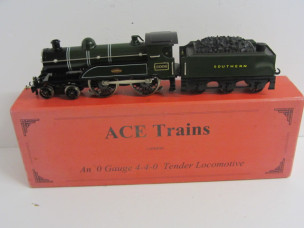 ACE Trains Gauge 0 12v DC SR 4-4-0 Locomotive and Tender 2006 Boxed