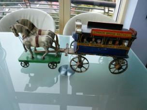 Very Rare Wood Construction Push Along Toy Advertised in Gamages Catalogue c 1904