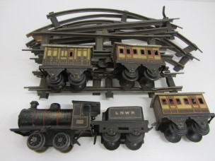 Very Early Hornby ? Bing cPre1920 Gauge 0 C/W Train Set