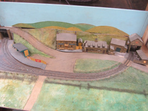 Small TT Gauge Exhibition Layout in Wooden Carrying Case