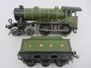 Hornby Gauge 0 20v Electric "Bramham Moor" Locomotive and Tender