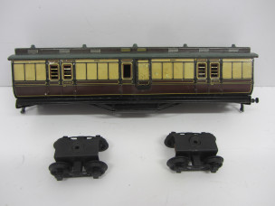 Carette Gauge 0 GW Bogie Coach Body with pair of metal and plastic Bogies