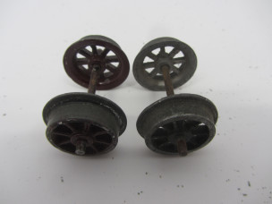 Bassett-Lowke Gauge 0 Wagon Wheels with Axles