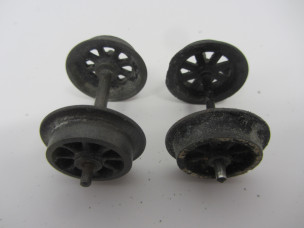 Bassett-Lowke Gauge 0 Wagon Wheels with Axles