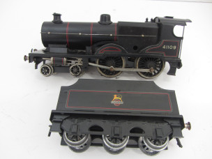 Postwar Bassett-Lowke 12vDC BR 4-4-0 Compound Locomotive and Tender 41109